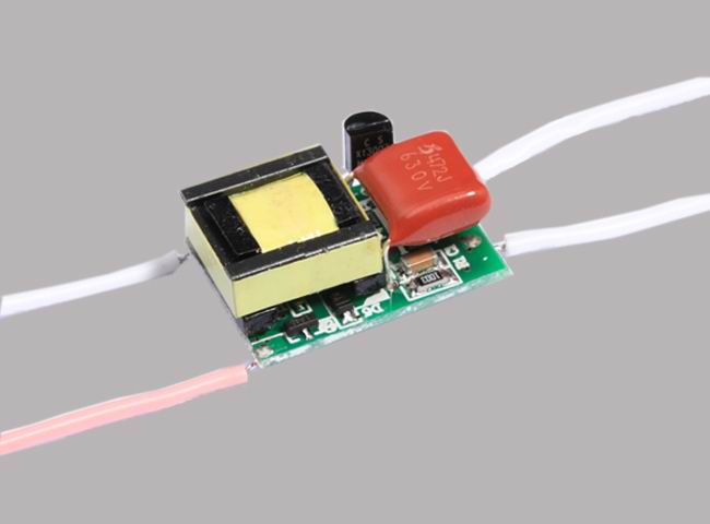 Dimming LED Driver 4W - Click Image to Close