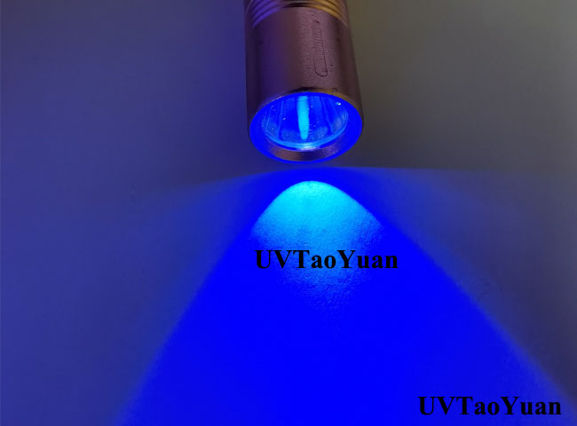 Mini UV LED Flashlight 365nm - Click Image to Close
