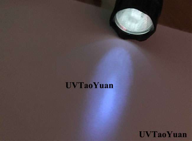 UVC Flashlight 275nm @18mW - Click Image to Close